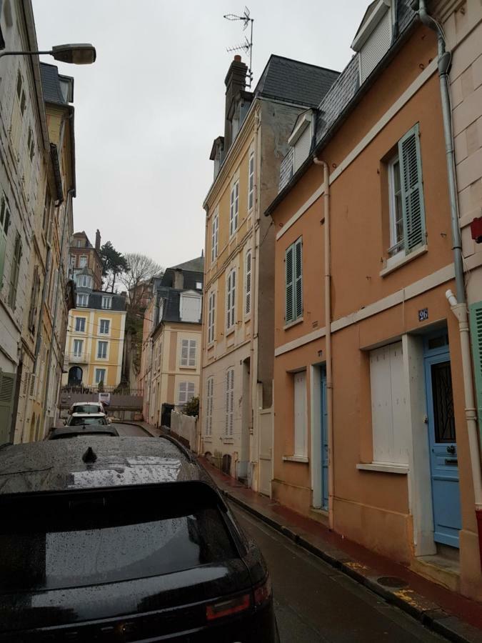 L'étoile de Trouville Extérieur photo